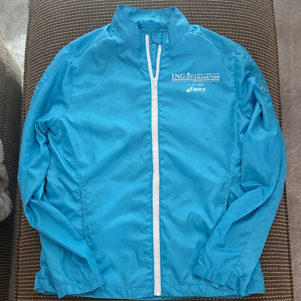 EUC Vintage Asics Lightweight Running Jacket size medium light blue